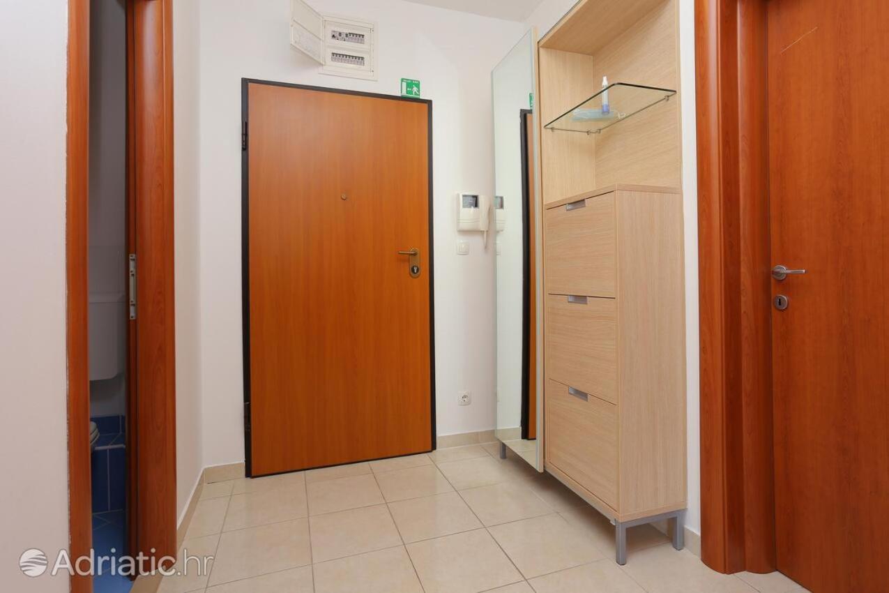 Deluxe Apartment Bagaric Trogir Exterior photo