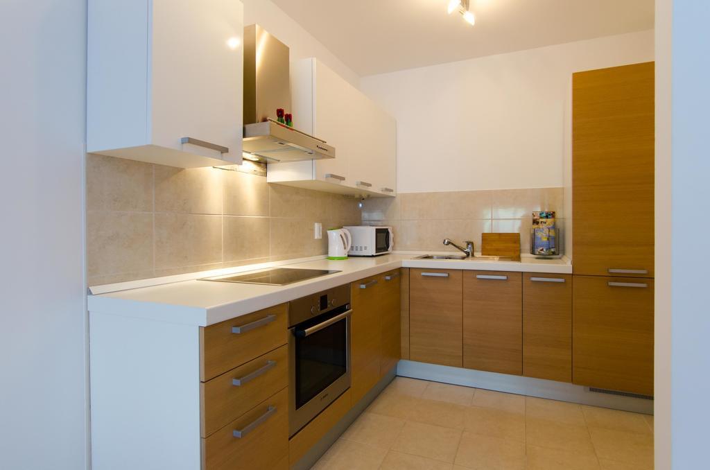 Deluxe Apartment Bagaric Trogir Room photo